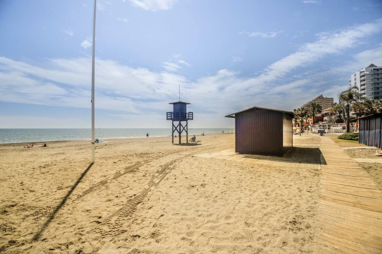 Precioso Apartamento Al Lado De La Playa ベナルマデナ エクステリア 写真